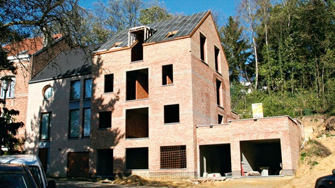 Travaux de la maison à l'arrêt